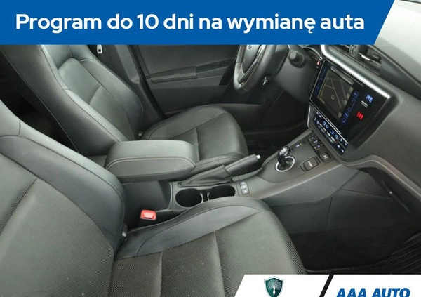 Toyota Auris cena 66000 przebieg: 83298, rok produkcji 2015 z Wadowice małe 326